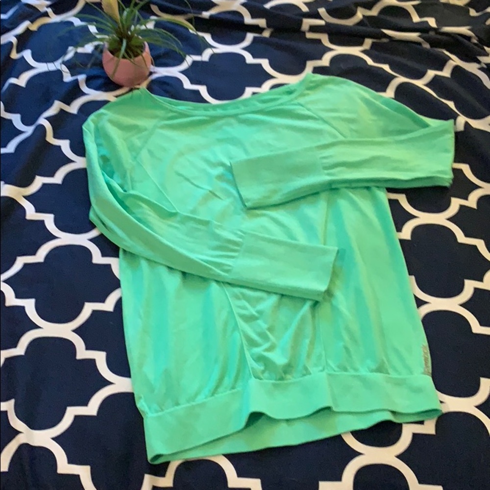 Reebok athletic long sleeve